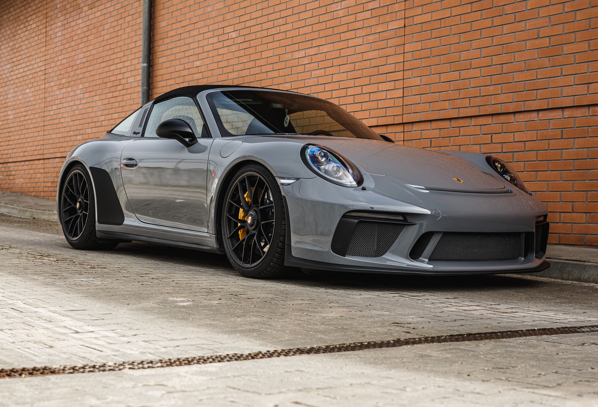 Image - Featured Image - Arlon Premium Colour Change Cast Wrap Gloss -  1